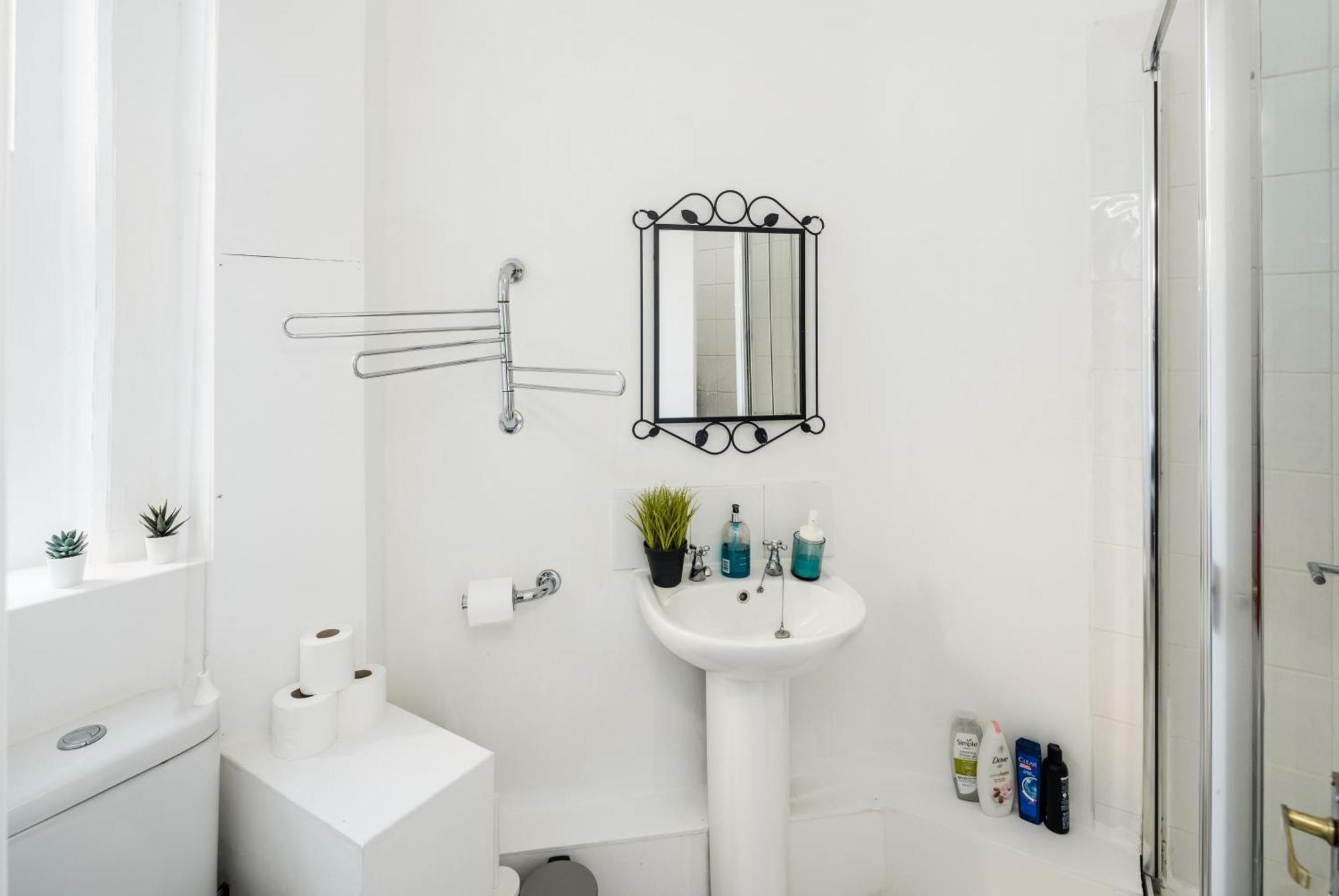 Cosy 1 Bedroom Home In Fitzrovia London Bagian luar foto